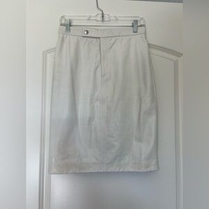 ✨ Ralph Lauren Snakeskin-Textured Pencil Skirt – Size 6 ✨